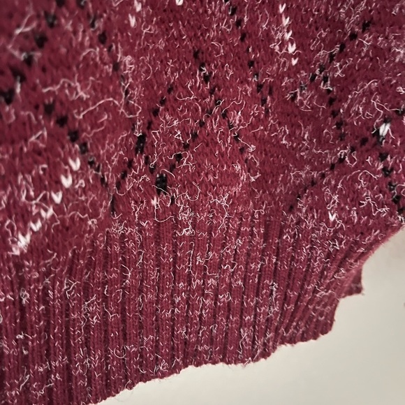 Vintage Kinsington Men’s Burgundy Crew Neck Sweater XL Made In Italy - Picture 5 of 6